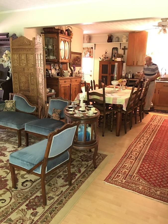 Bed and Breakfast The Ashe Farm à Marshall Extérieur photo